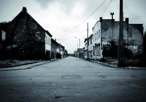 Menschenleer: die Stadt am Meer